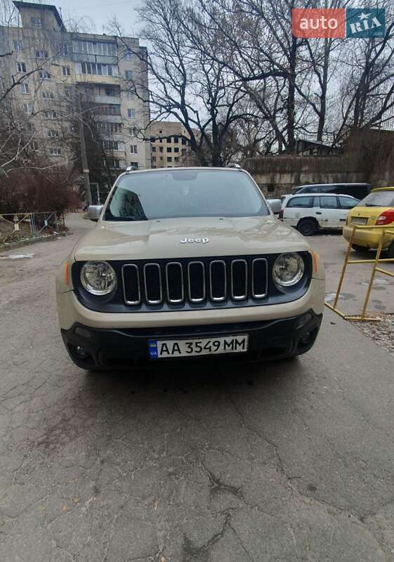 Позашляховик / Кросовер Jeep Renegade 2015 в Києві