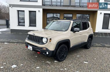 Внедорожник / Кроссовер Jeep Renegade 2016 в Ивано-Франковске