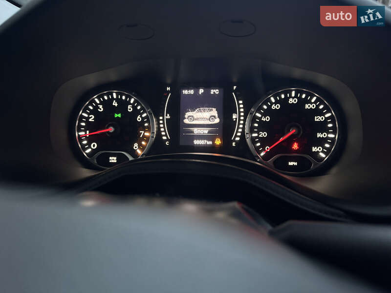Позашляховик / Кросовер Jeep Renegade 2016 в Києві