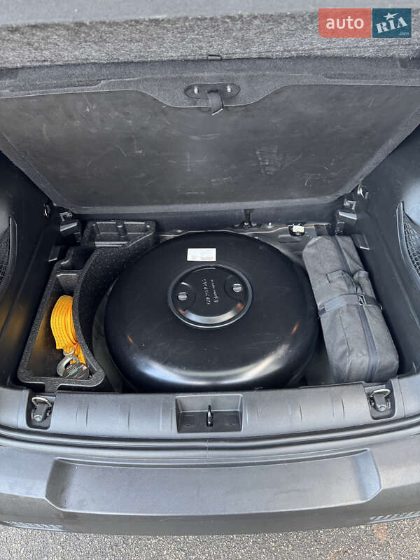 Позашляховик / Кросовер Jeep Renegade 2016 в Києві