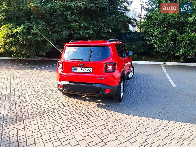 Внедорожник / Кроссовер Jeep Renegade 2017 в Одессе