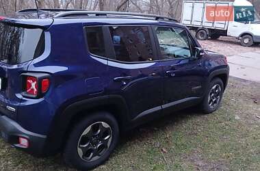 Внедорожник / Кроссовер Jeep Renegade 2018 в 