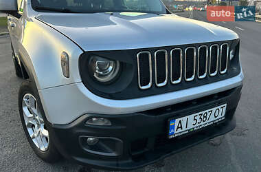 Внедорожник / Кроссовер Jeep Renegade 2016 в 