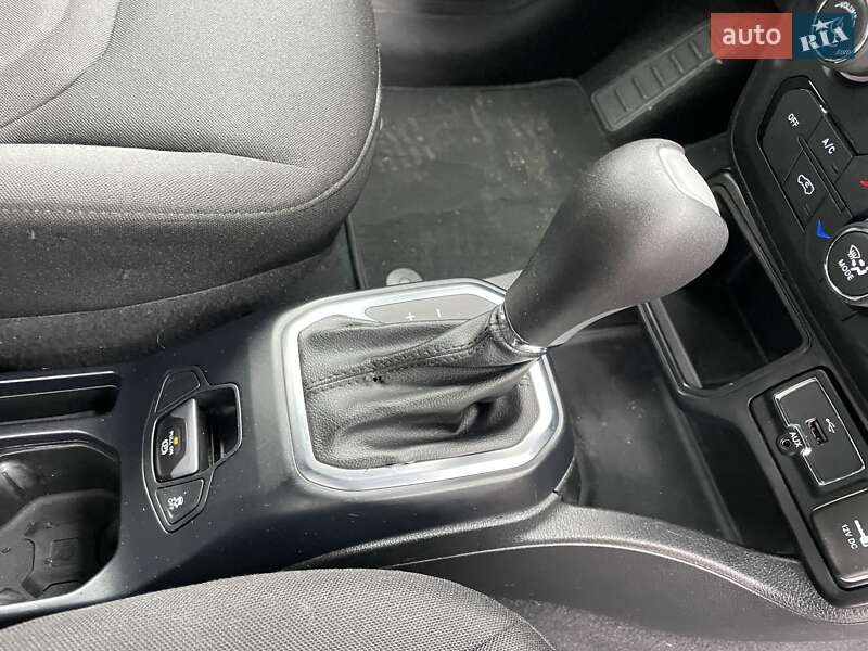 Внедорожник / Кроссовер Jeep Renegade 2018 в Одессе фото 28 Внедорожник / Кроссовер Jeep Renegade 2018 в Одессе