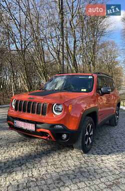 Позашляховик / Кросовер Jeep Renegade 2021 в Чернівцях