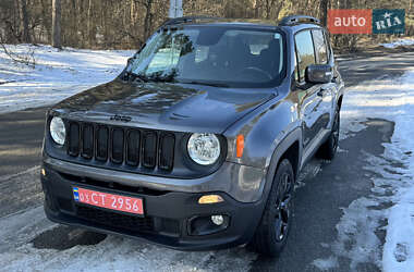 Внедорожник / Кроссовер Jeep Renegade 2016 в Киеве