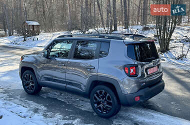 Внедорожник / Кроссовер Jeep Renegade 2016 в Киеве