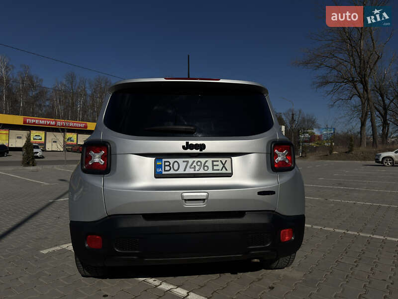 Внедорожник / Кроссовер Jeep Renegade 2018 в Чемеровцах