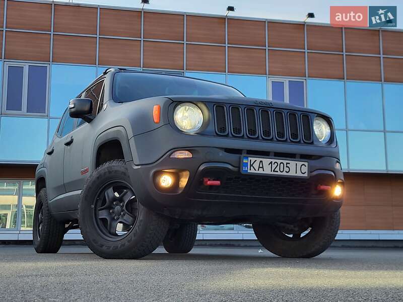 Позашляховик / Кросовер Jeep Renegade 2016 в Києві