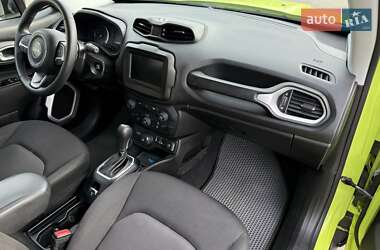 Внедорожник / Кроссовер Jeep Renegade 2018 в 