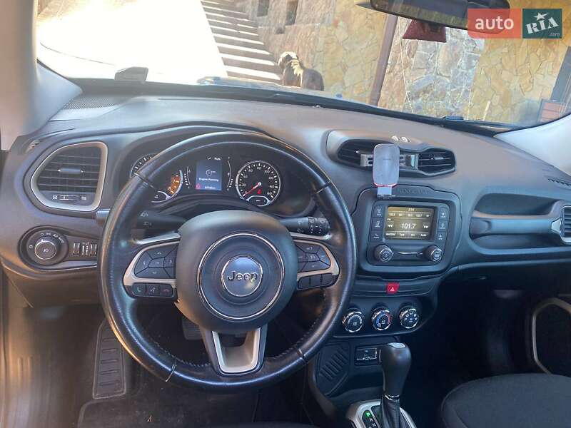 Позашляховик / Кросовер Jeep Renegade 2017 в Львові фото 13 Позашляховик / Кросовер Jeep Renegade 2017 в Львові