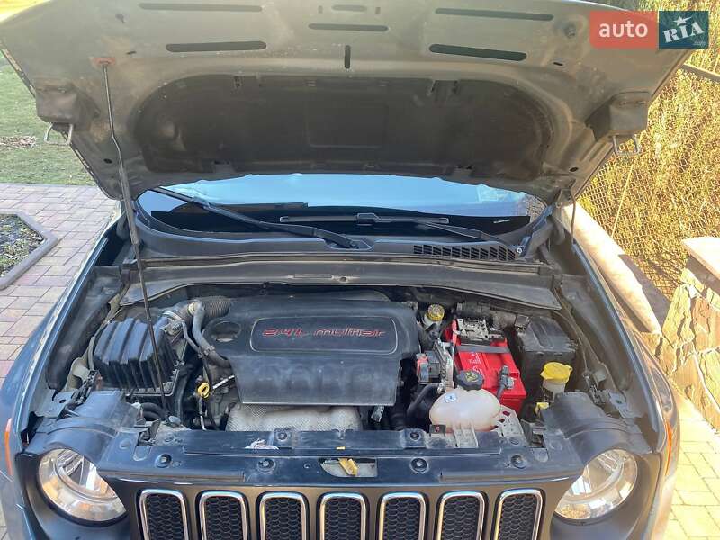 Позашляховик / Кросовер Jeep Renegade 2017 в Львові фото 19 Позашляховик / Кросовер Jeep Renegade 2017 в Львові