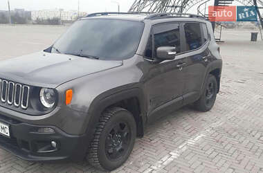 Позашляховик / Кросовер Jeep Renegade 2017 в 