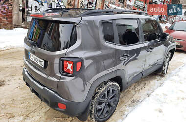 Позашляховик / Кросовер Jeep Renegade 2017 в 