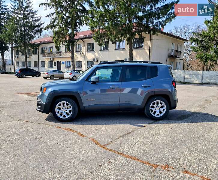 Внедорожник / Кроссовер Jeep Renegade 2018 в Валках