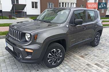 Позашляховик / Кросовер Jeep Renegade 2019 в 