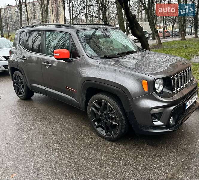Внедорожник / Кроссовер Jeep Renegade 2020 в 
