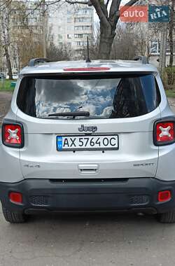 Внедорожник / Кроссовер Jeep Renegade 2019 в 