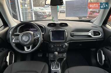 Внедорожник / Кроссовер Jeep Renegade 2018 в 