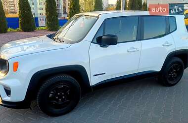 Внедорожник / Кроссовер Jeep Renegade 2019 в 