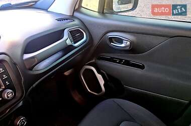 Внедорожник / Кроссовер Jeep Renegade 2019 в 