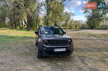 Позашляховик / Кросовер Jeep Renegade 2017 в 