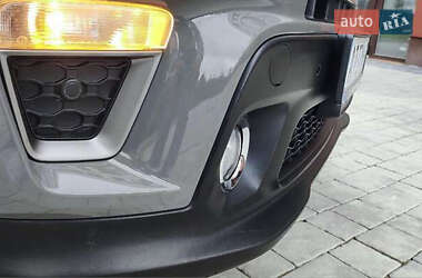 Позашляховик / Кросовер Jeep Renegade 2019 в 