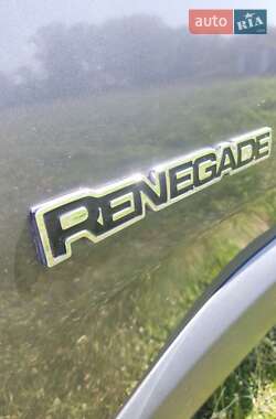 Внедорожник / Кроссовер Jeep Renegade 2018 в 