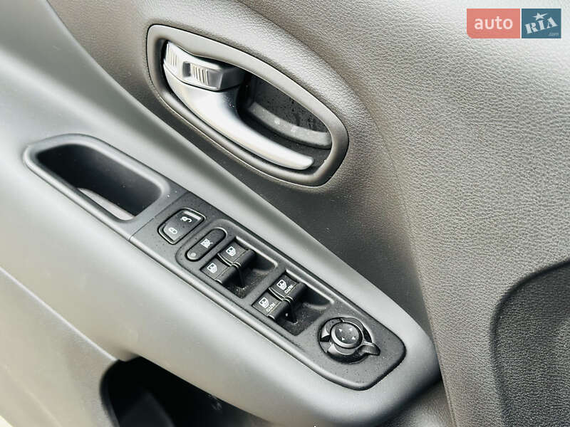 Внедорожник / Кроссовер Jeep Renegade 2022 в Харькове