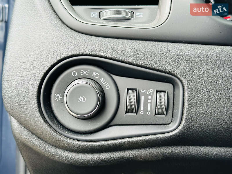 Внедорожник / Кроссовер Jeep Renegade 2022 в Харькове