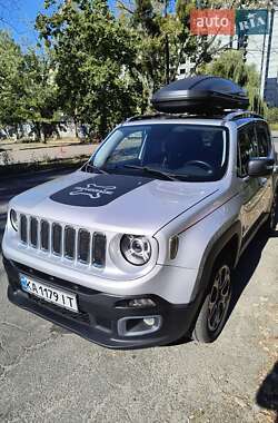 Внедорожник / Кроссовер Jeep Renegade 2015 в 