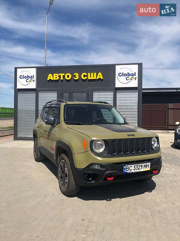 Позашляховик / Кросовер Jeep Renegade 2015 в Львові