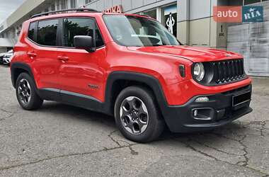 Позашляховик / Кросовер Jeep Renegade 2016 в 
