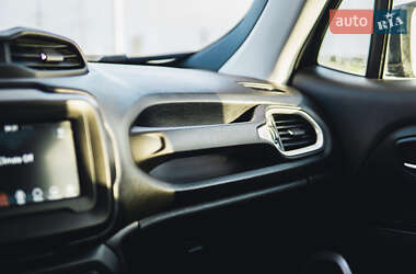 Внедорожник / Кроссовер Jeep Renegade 2019 в 