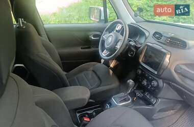 Позашляховик / Кросовер Jeep Renegade 2018 в 