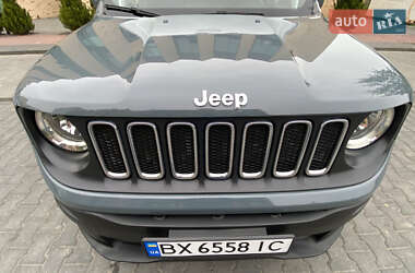 Внедорожник / Кроссовер Jeep Renegade 2018 в 