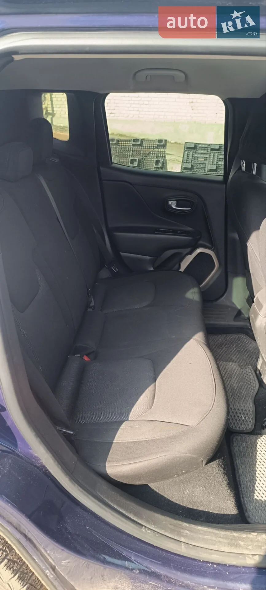2016 Jeep Renegade - мініатюра 5
