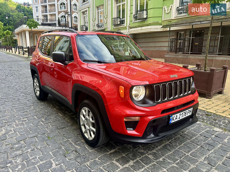 Внедорожник / Кроссовер Jeep Renegade 2019 в Киеве