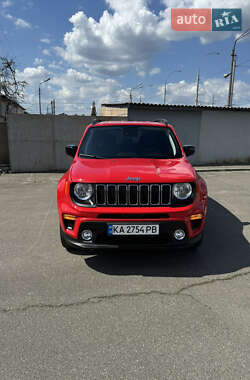 Внедорожник / Кроссовер Jeep Renegade 2021 в 