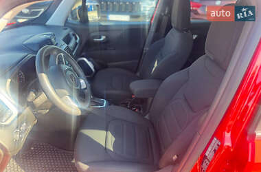 Внедорожник / Кроссовер Jeep Renegade 2021 в 