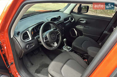 Внедорожник / Кроссовер Jeep Renegade 2018 в 