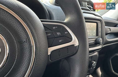 Внедорожник / Кроссовер Jeep Renegade 2018 в 