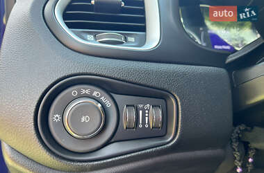 Внедорожник / Кроссовер Jeep Renegade 2019 в 