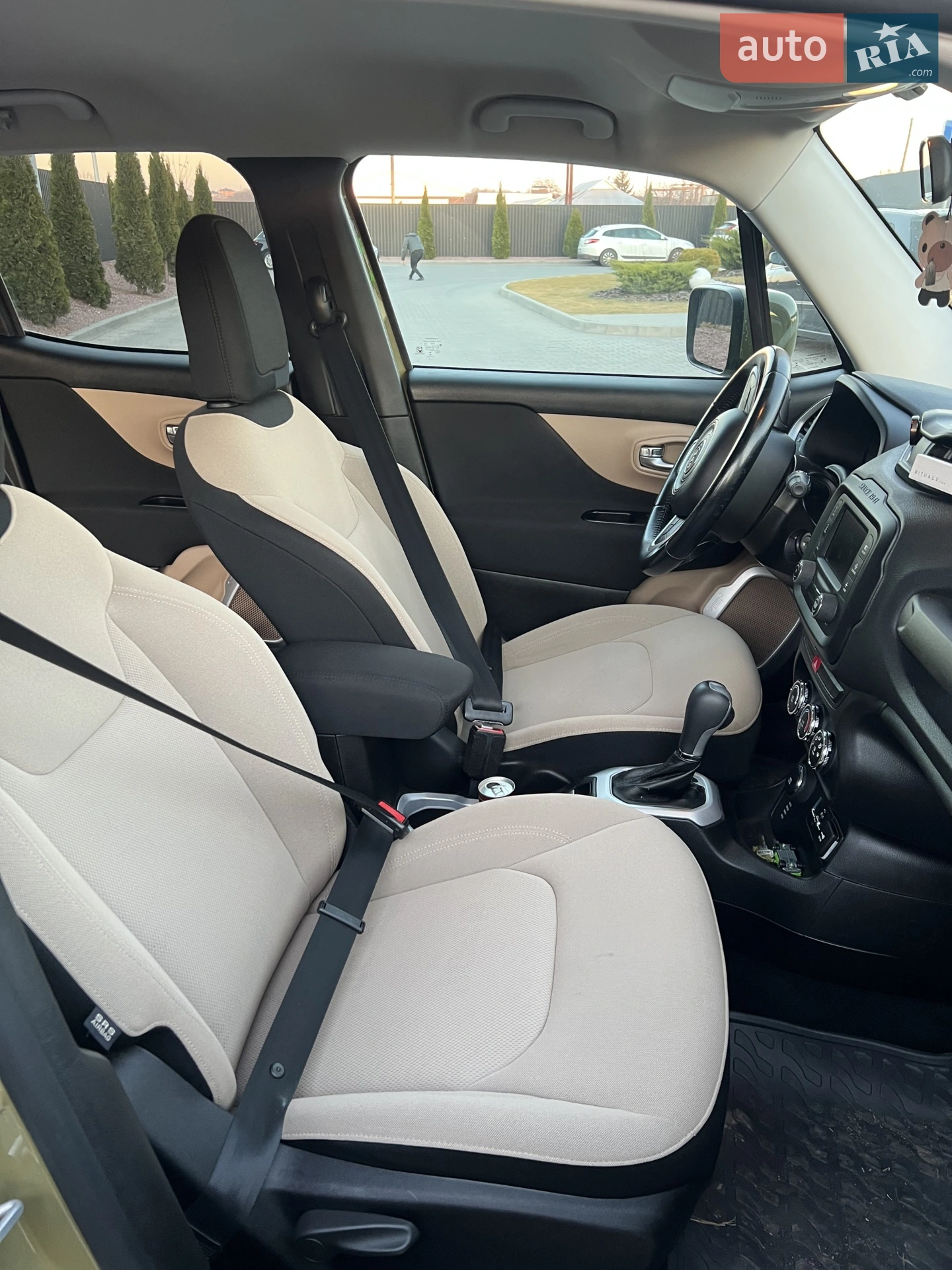 2015 Jeep Renegade - мініатюра 9