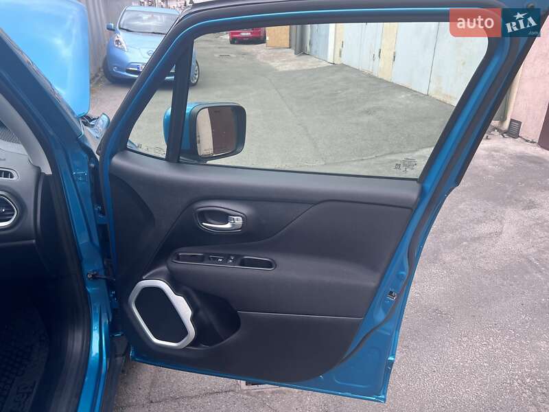 Позашляховик / Кросовер Jeep Renegade 2020 в Києві