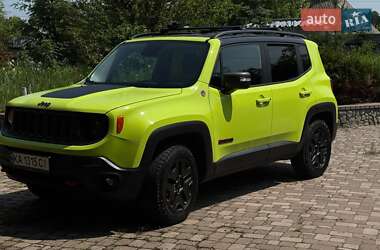 Внедорожник / Кроссовер Jeep Renegade 2017 в Подгорцах