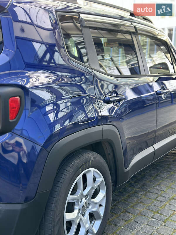 Внедорожник / Кроссовер Jeep Renegade 2016 в Одессе