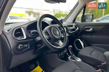 Внедорожник / Кроссовер Jeep Renegade 2020 в 