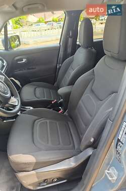Внедорожник / Кроссовер Jeep Renegade 2018 в 