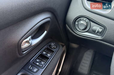 Внедорожник / Кроссовер Jeep Renegade 2020 в 